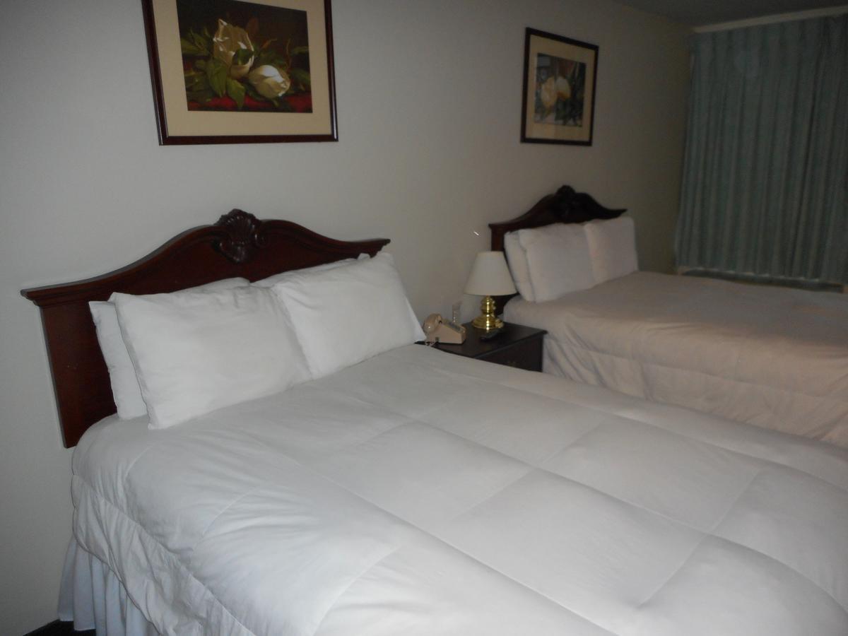 Highlander Motor Inn Arlington Bagian luar foto