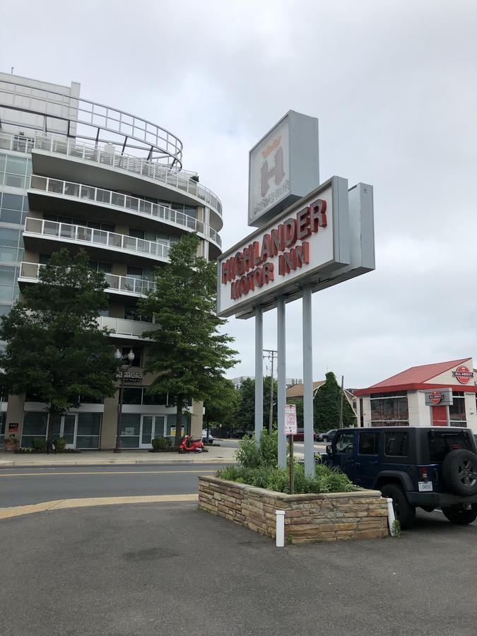 Highlander Motor Inn Arlington Bagian luar foto
